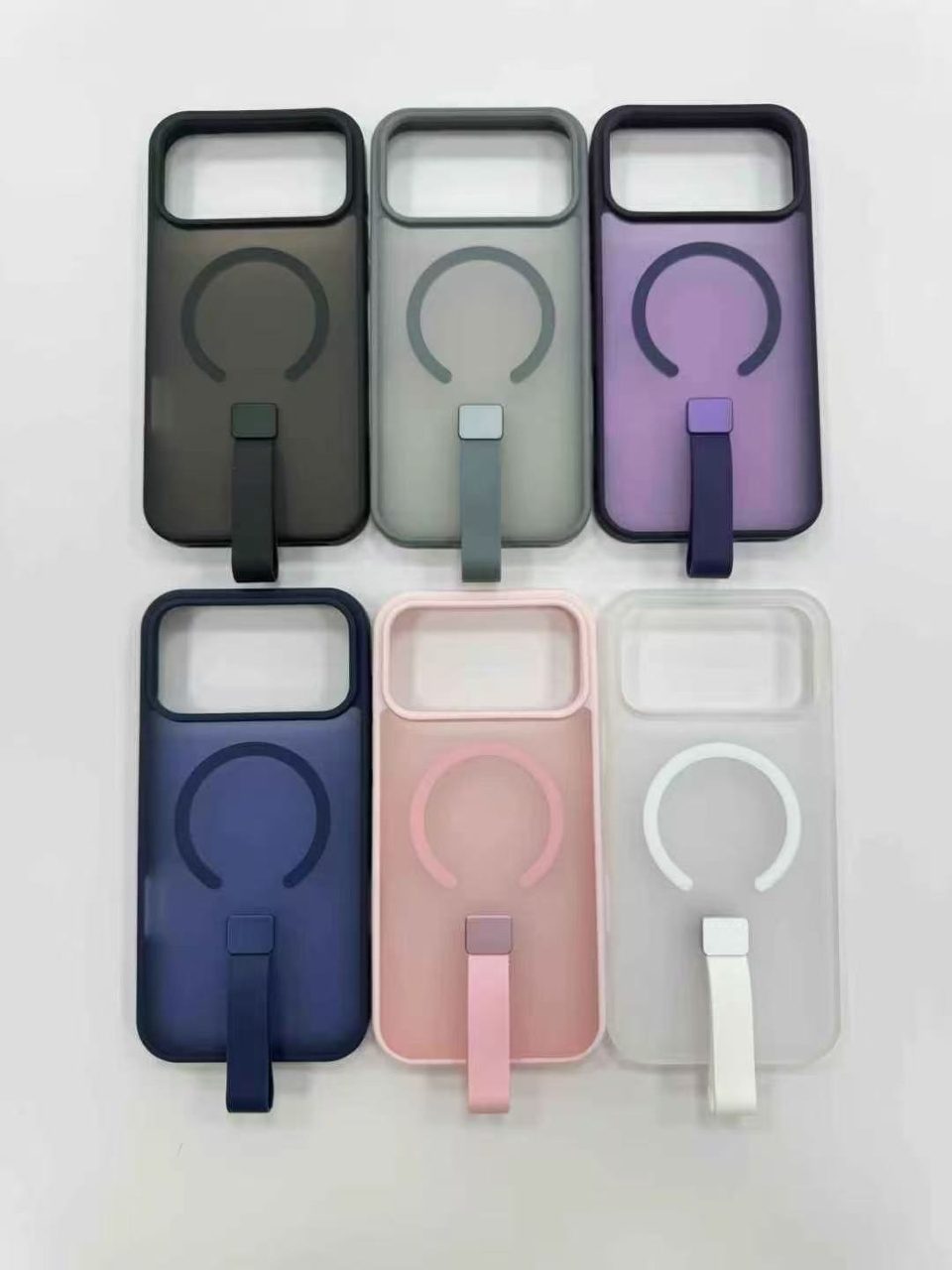 2.5mm skin feeling case with magsafe IP 17 PRO Grey