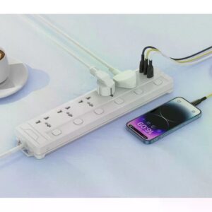 XO WL19 (EU) long row 5AC jack+USB-A+1USB-C with independent switch White