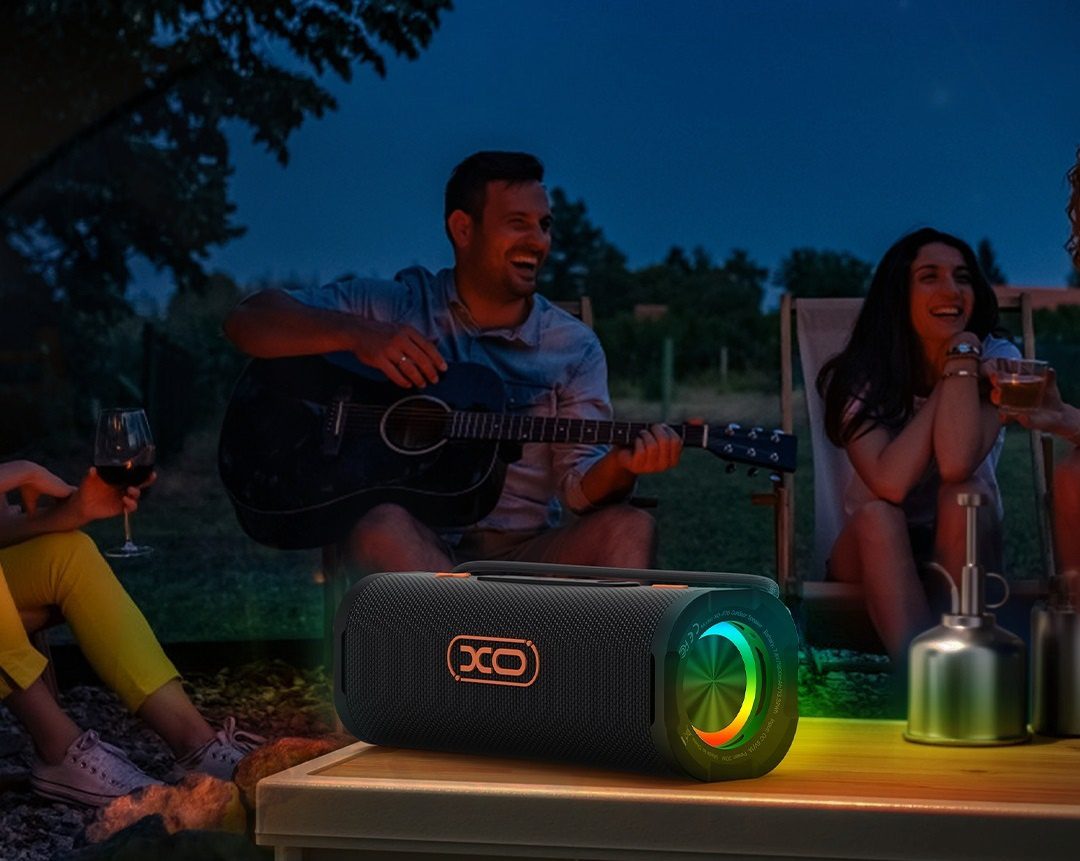 XO F76 Portable Outdoor Dynamic RGB Wireless Speaker black