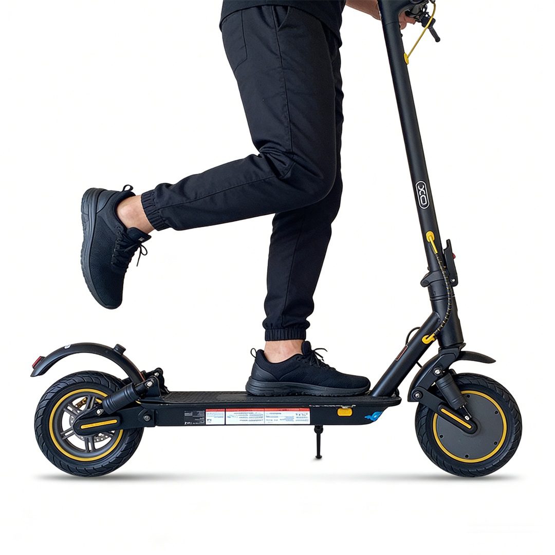 XO KM03 European Standard Adult Edition Folding Electric Scooter with Front and Rear Suspension + Scooter Bag + Stand + Combination Lock — Black with Yellow Accents - imagine 2